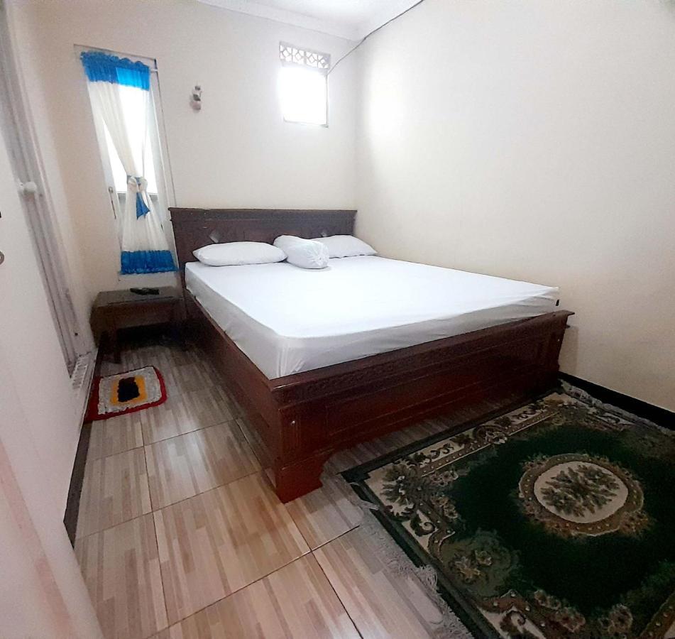 Hotel Shinta Syariah Dieng Redpartner Diyeng